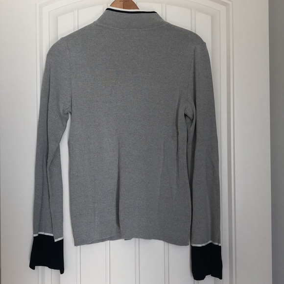 Ann Taylor grey/navy/white sweater/top. NWT - Picture 2 of 8